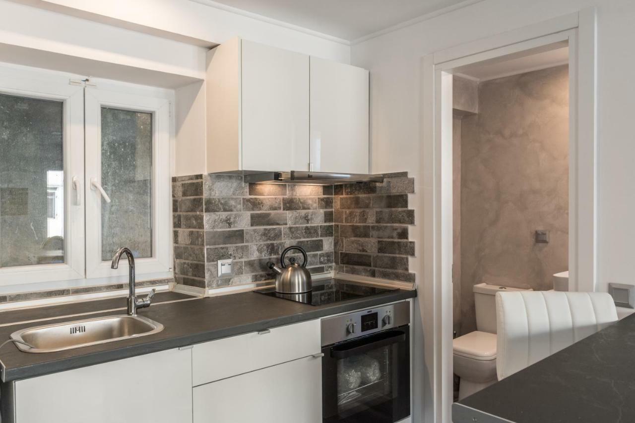 Corfu Downtown Suites エクステリア 写真