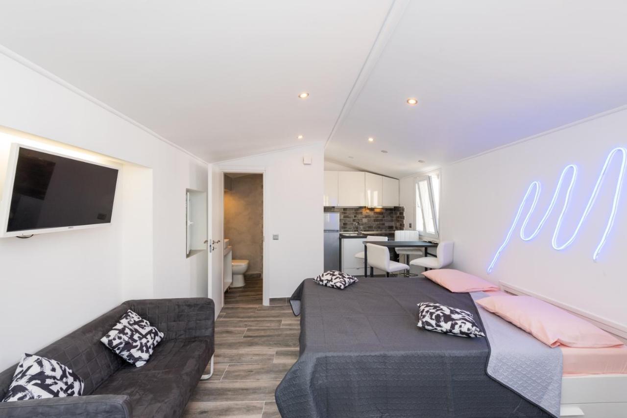 Corfu Downtown Suites エクステリア 写真