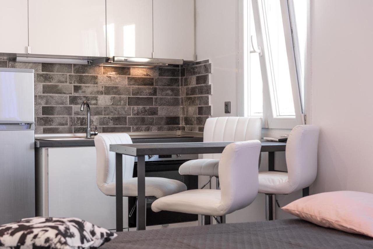 Corfu Downtown Suites エクステリア 写真